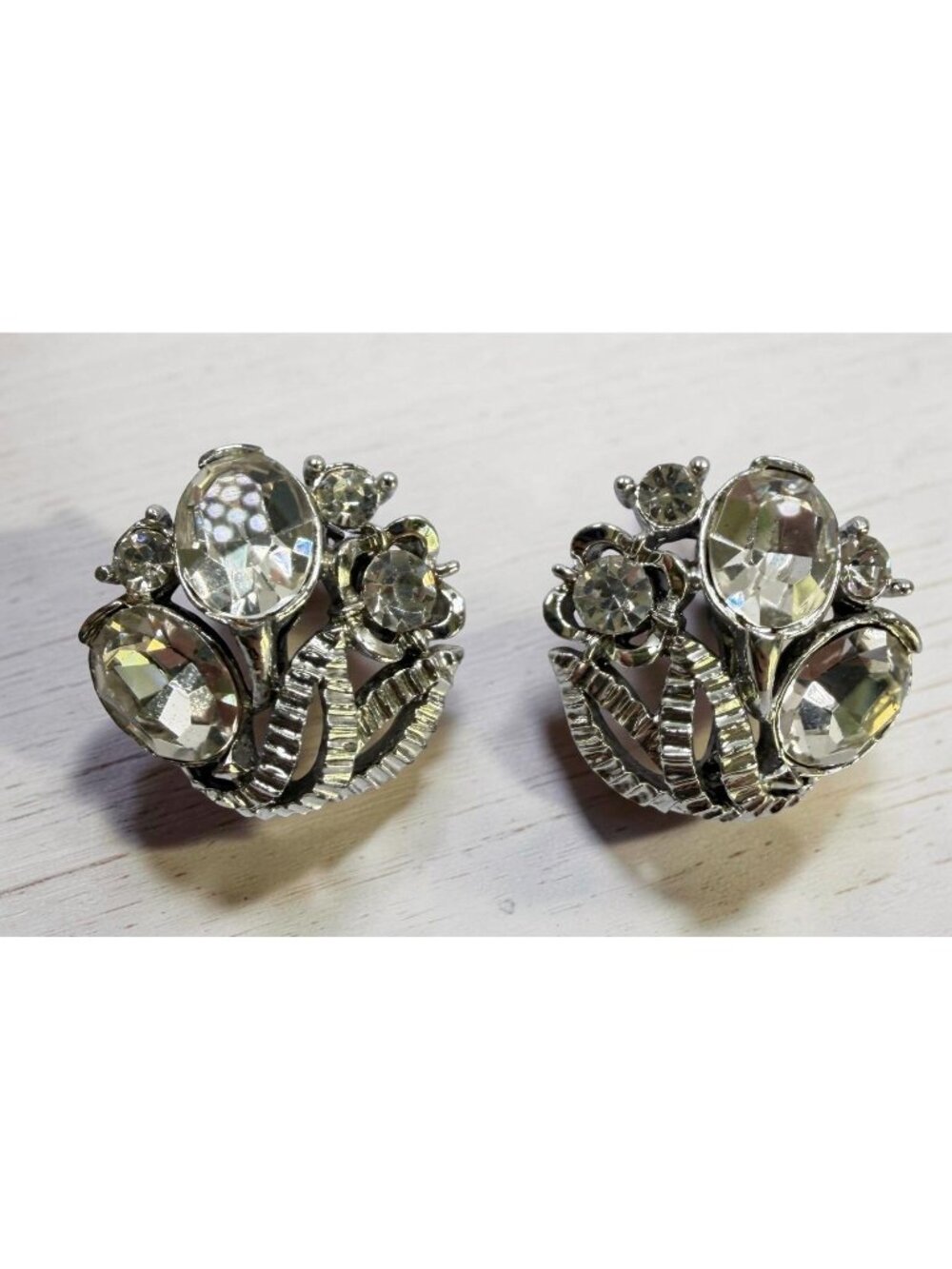 Vintage STAR Signed Earrings Floral Screw Back Silver Tone Clear Rhinestones